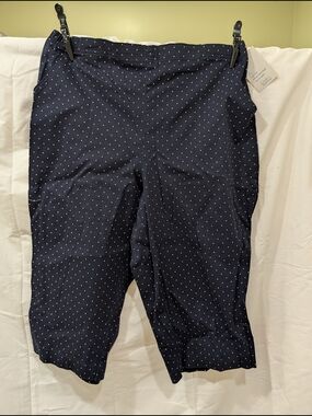 NWT Croft & Barrow Classic Pull-On Skimmer Capris - Navy Blue Polka Dot - XL 